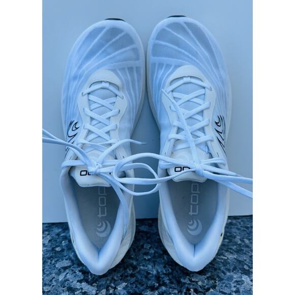Topo Athletic Sneakers Cyclone 2 Running Shoes White Trail Foot Shape Men’s 12 main image 10